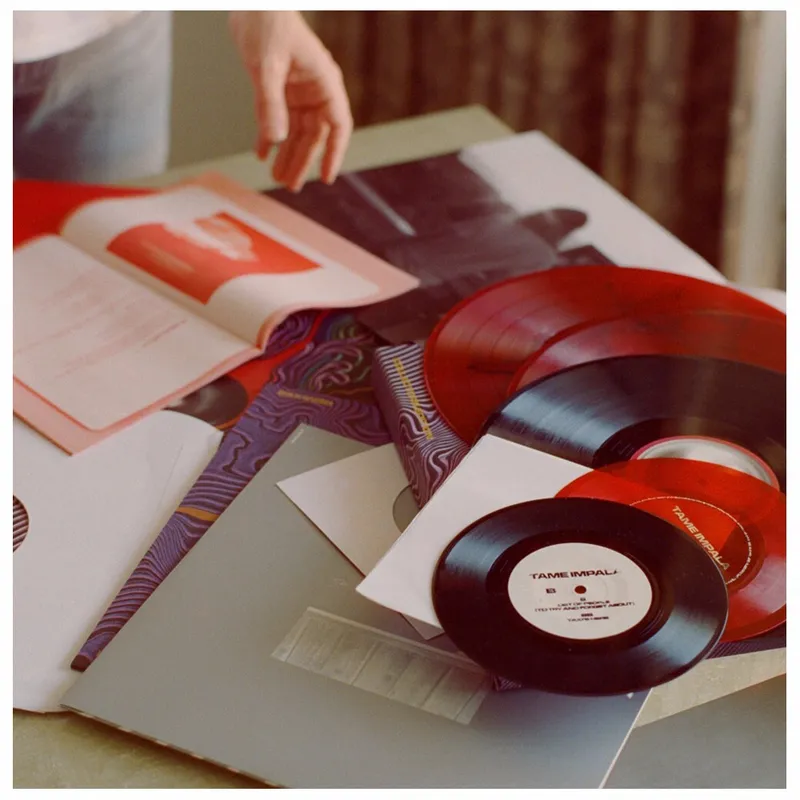 Currents - Collectors Edition BOX SET box - Tame Impala